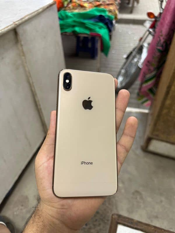 iphone xs max pta approve 256gb 10/10 6