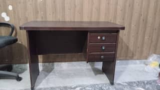 Office Laptop Tables and Chair for sale