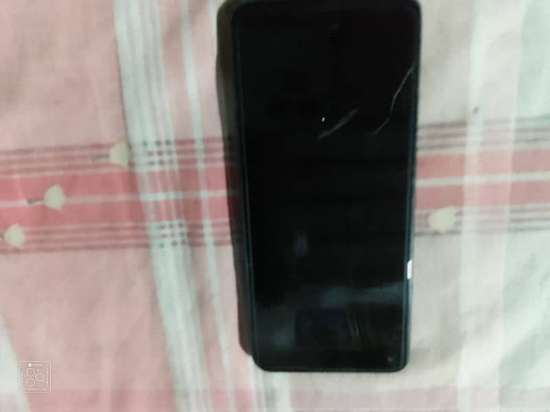 Infinix hot 10 for urgent sale whatsapp 03207457155 4