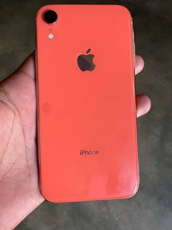 iphone XR mobile 64gb 4