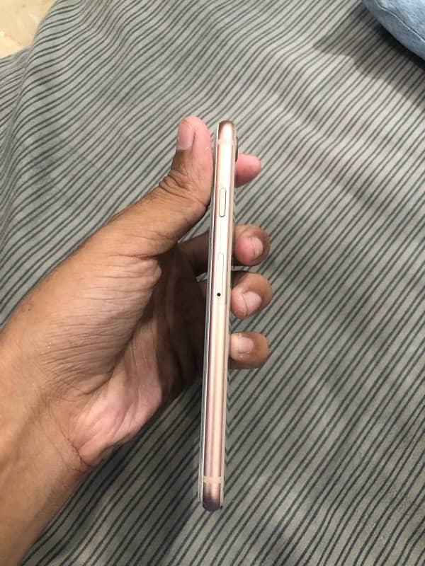 I phone 8 64gb non pta factory unlock 3