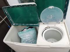 Sami Automatic washing machine with dryer