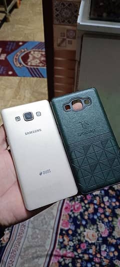 Samsung Galaxy A4 16GB 4G phone all ok