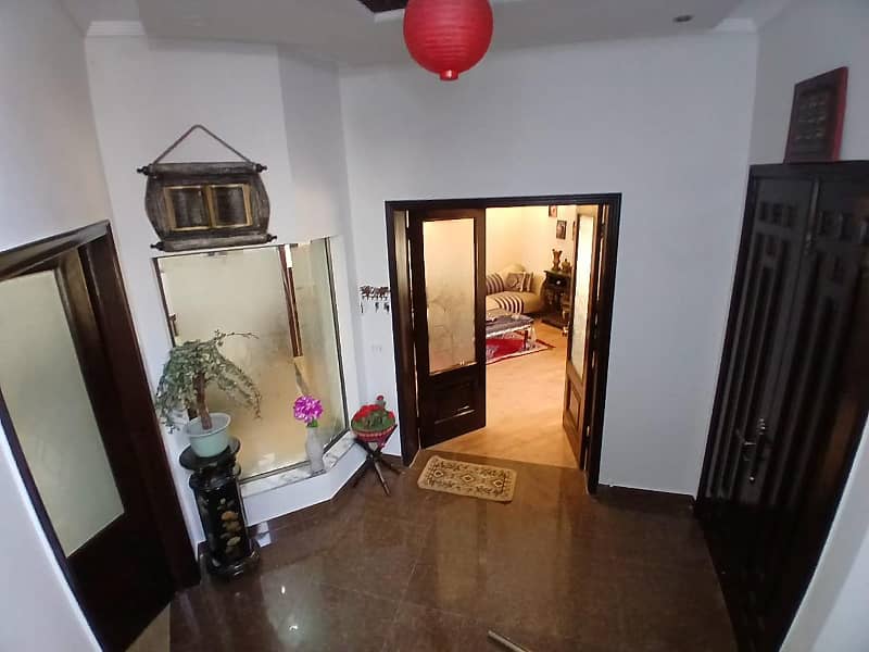 10 Marla Full House Is Available For Rent Fully Furnished In DHA Phase 5 Lahore At Super Hot Location 100% orignal pictures 13