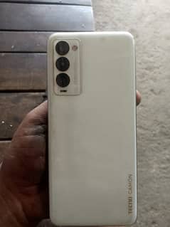 Tecno camon 18p 0