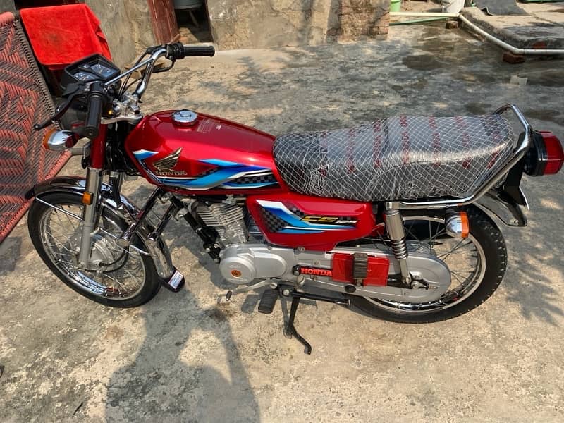 Honda 125 Brand New 2024 Model Argent For Sale 1