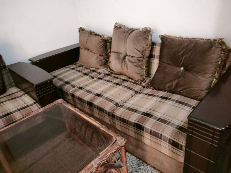 5 seater sofa 1