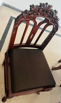 Dining table with 6 chairs