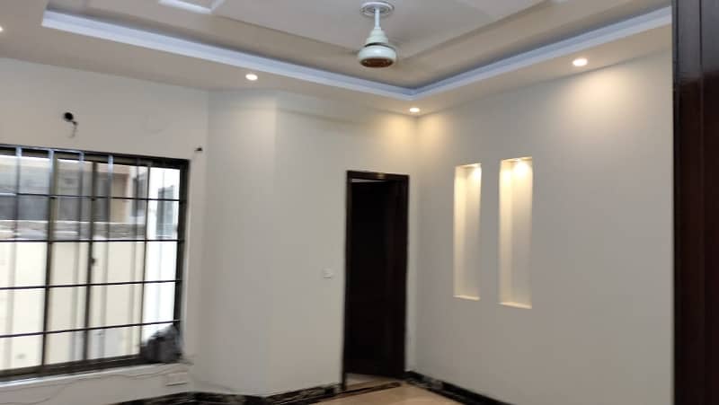 House For rent In Bahria Town - Sector C 7