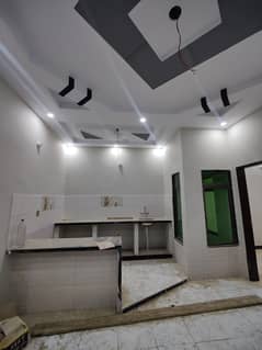 3 Bed Lounge For Sale in Gwaliar Society