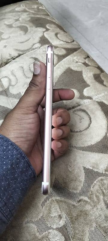 iphone 7 plus 128 PTA approved 4