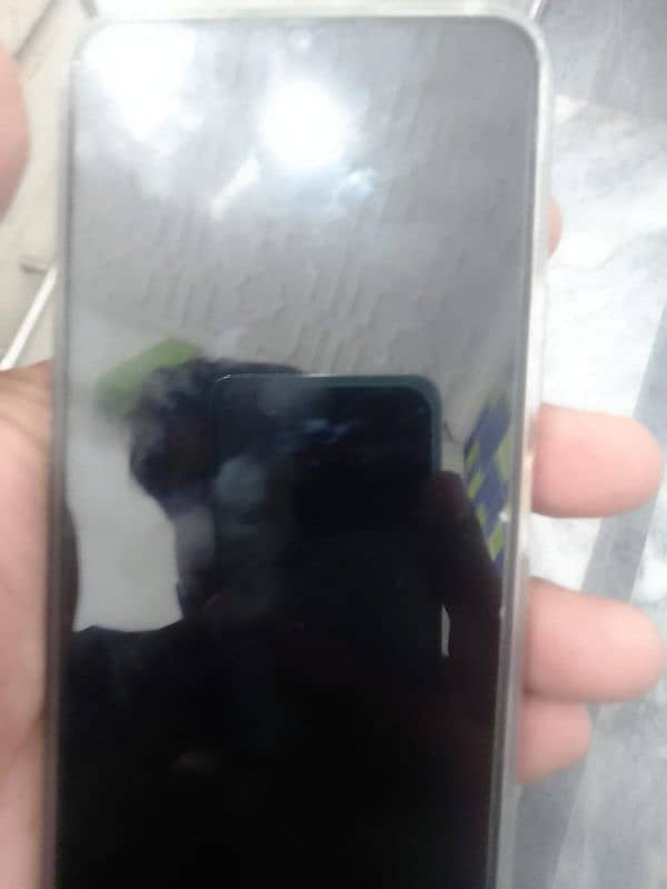 exchange possible  8/128vivo y 51 s lush condition 1