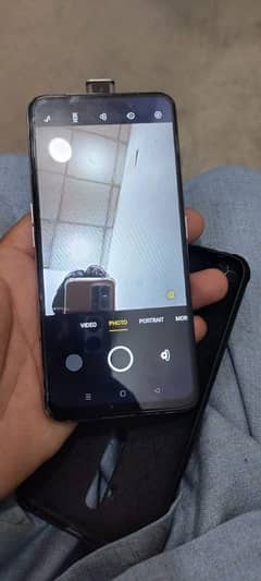 oppo Reno 2f 0