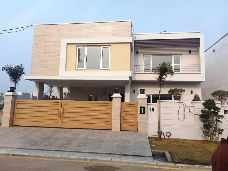 Brand New Luxury 15 Marla House For Sale In Sec S Askari 10 Lahore Cantt 0