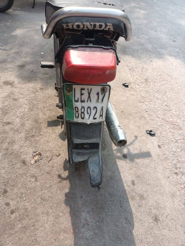 Honda CD 70 urgent sale CD dream hai 2