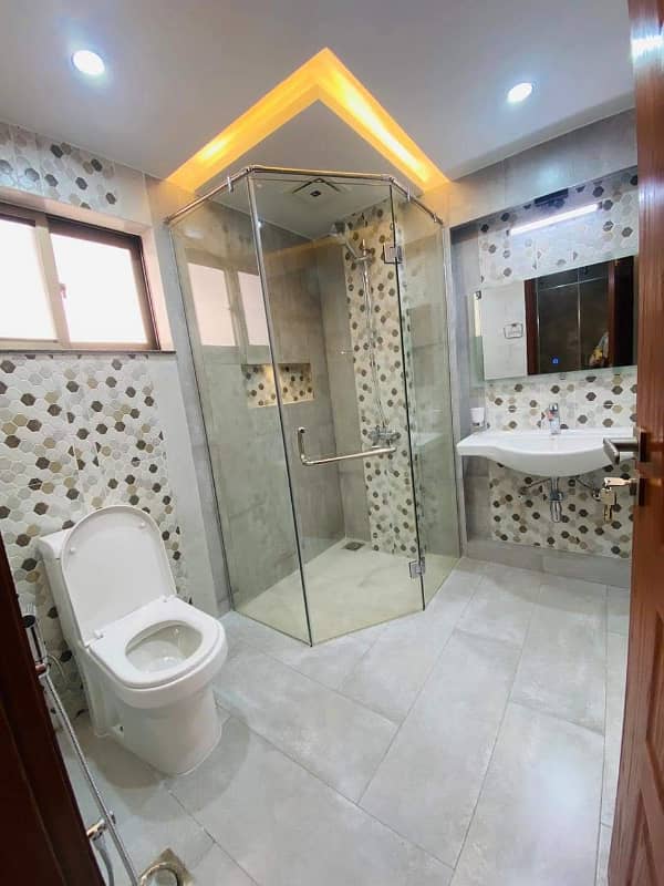 15 Marla Beautiful Brig House For Sale in Askari-10 7