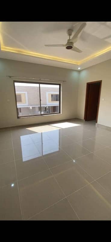 15 Marla Beautiful Brig House For Sale in Askari-10 15