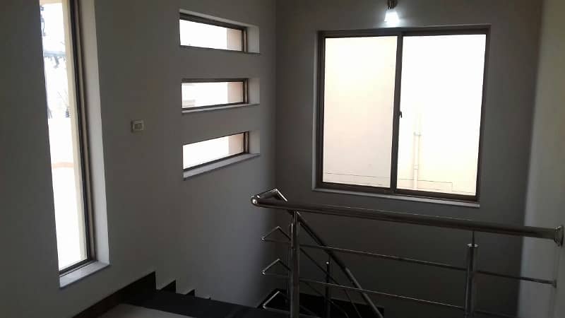 Askari 10 Sector F Brig House For Rent 32