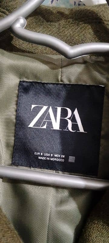 Zara brand coat from Germany 3