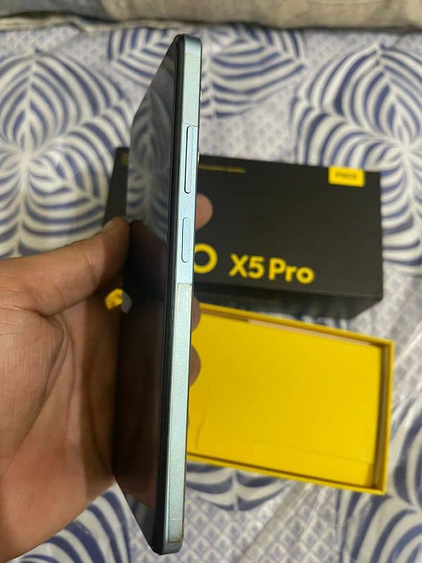 Poco x5 pro 5G brand new just 1 month use 8