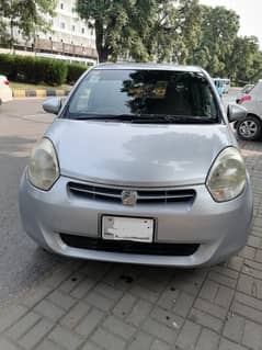 Toyota Passo 2011 (1.0)