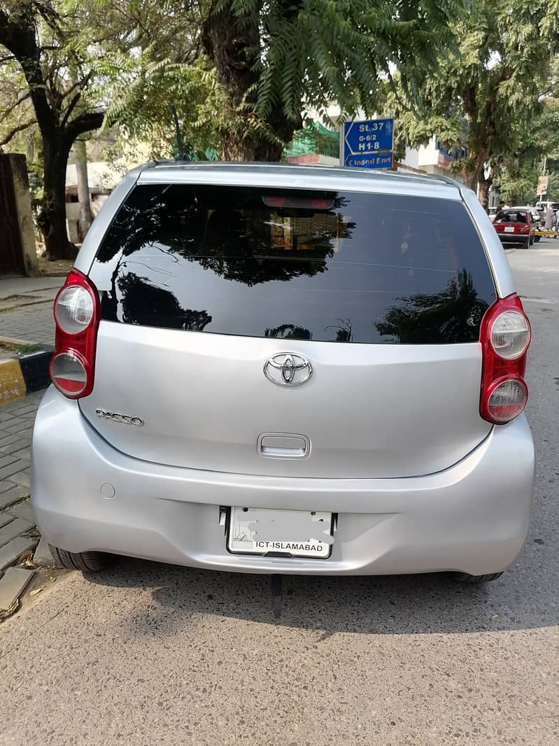 Toyota Passo 2011 (1.0) 1