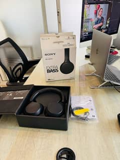 Sony wh-xb700 original headphones