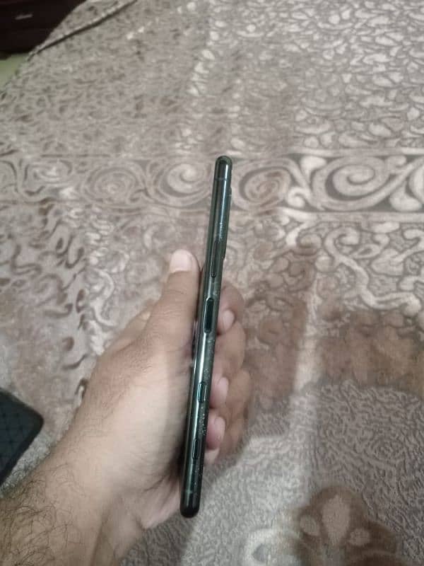 Sony Experia 5 mark 2 3