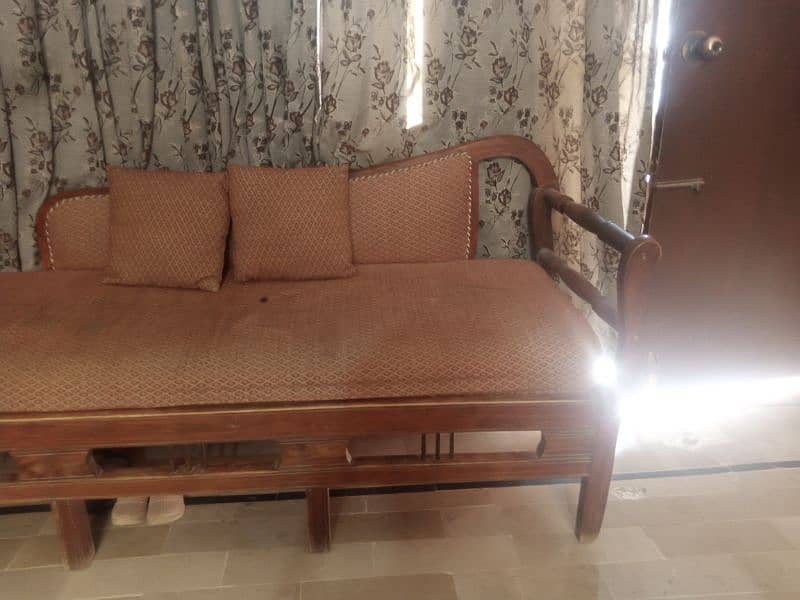 3 seater sofa for sale 2