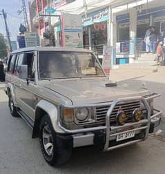 Mitsubishi Pajero 1989