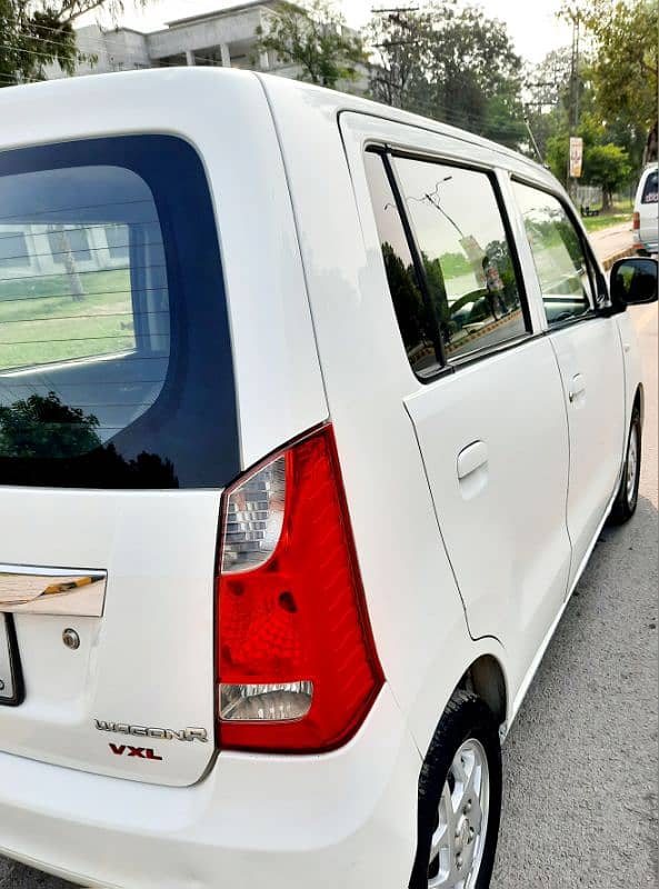 Suzuki Wagon R 2018 5