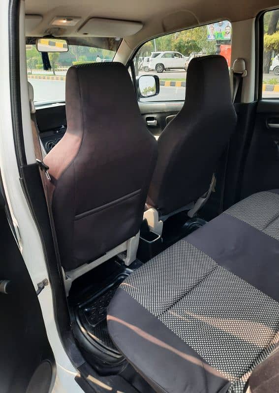 Suzuki Wagon R 2018 10