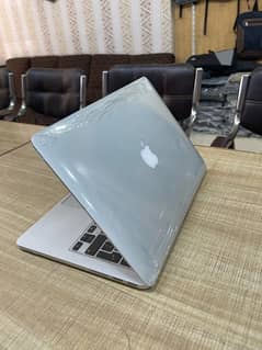 apple MacBook Pro 8/128