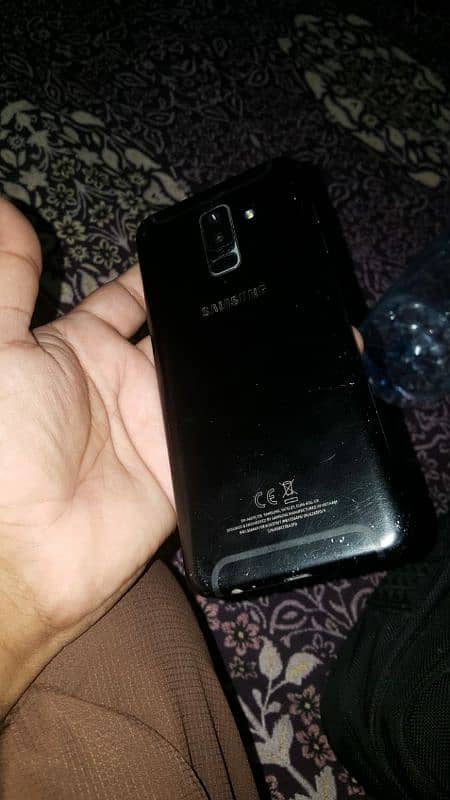 used 2 Samsung mobiles 3