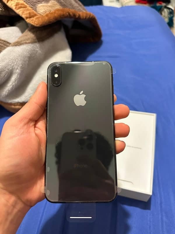 Brand New Iphone XS Max 256gb Non PTA 1