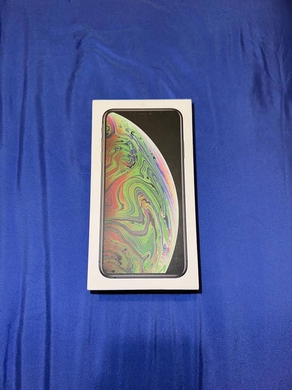 Brand New Iphone XS Max 256gb Non PTA 4