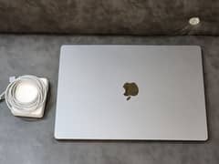 MacBooK Pro M2 2023 16GB 512 GB 16 inches