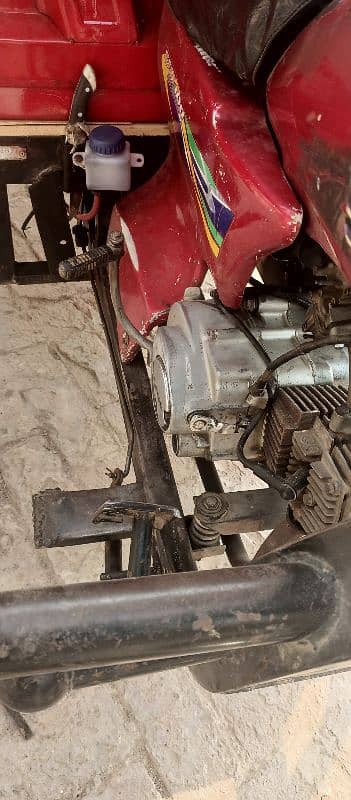 United 100cc loader rickshaw shaft wala 4