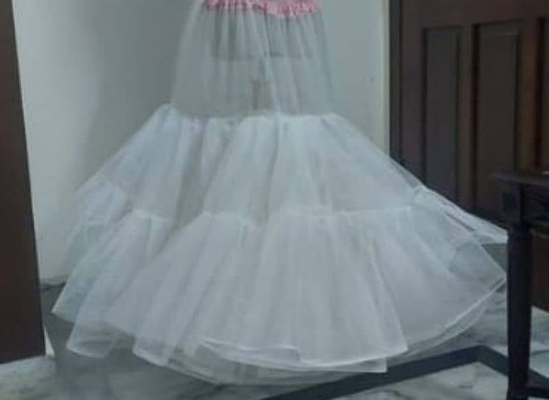 Formal dress on urgent sale at best price 1