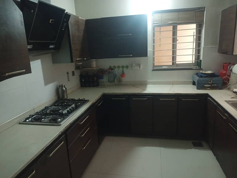 Beautiful House For Sale in Johar Town 6