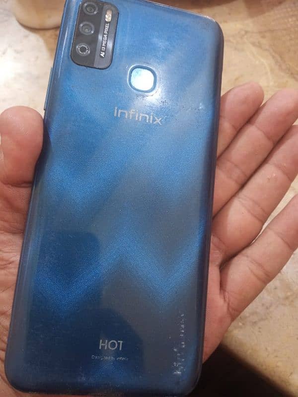 infinix hot 9 play 4/64  good condition 4