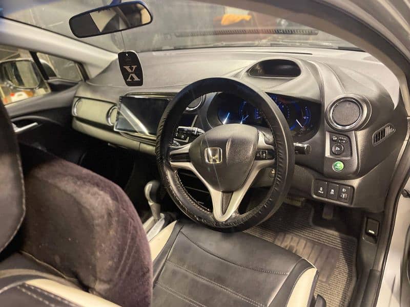 Honda Insight 2013 3