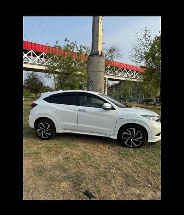 Honda Vezel 2015 4