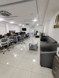 PC Marketing Offers! Fuly Furnished 1500sqft Office Available For Rent