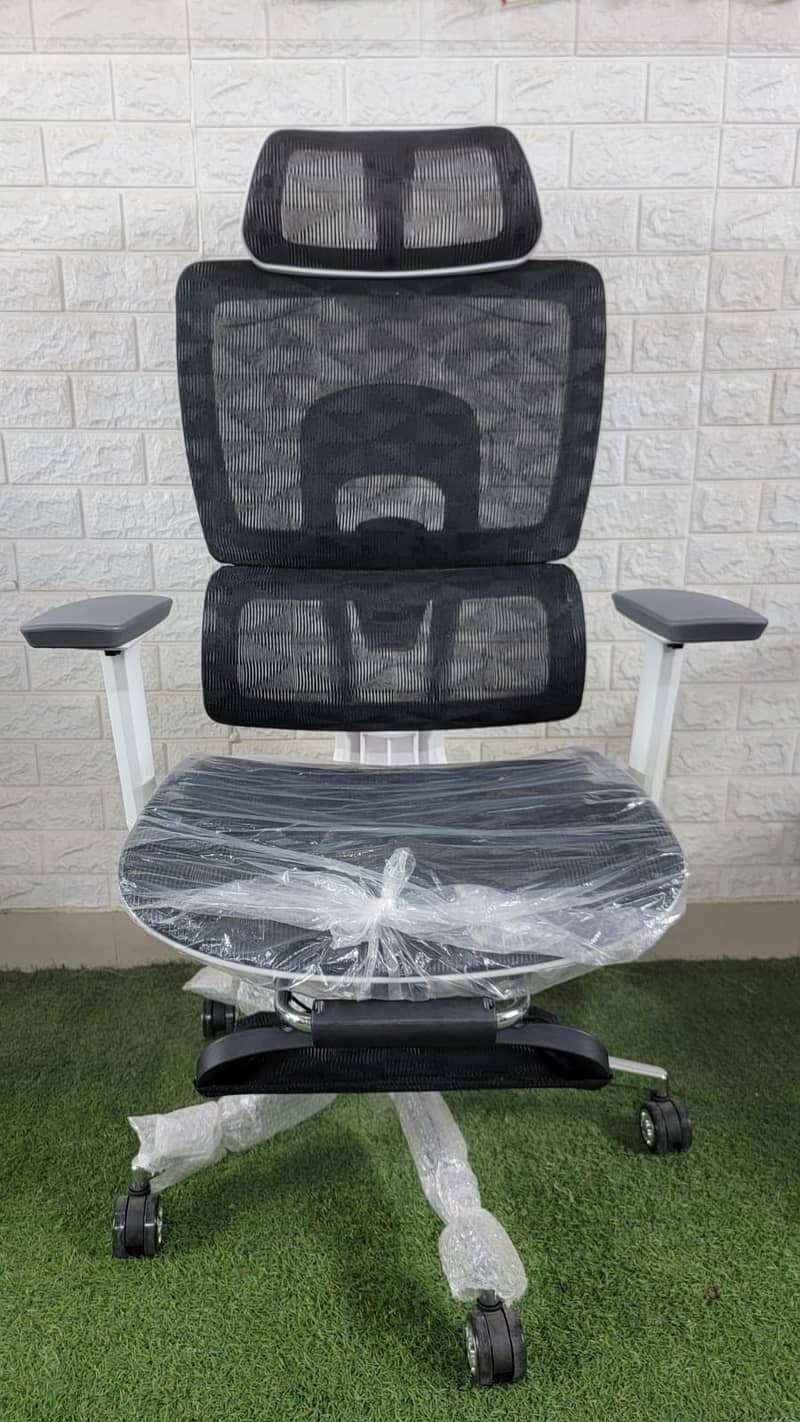 Chair / Executive chair / Office Chair / Chairs for sale in karachi 7