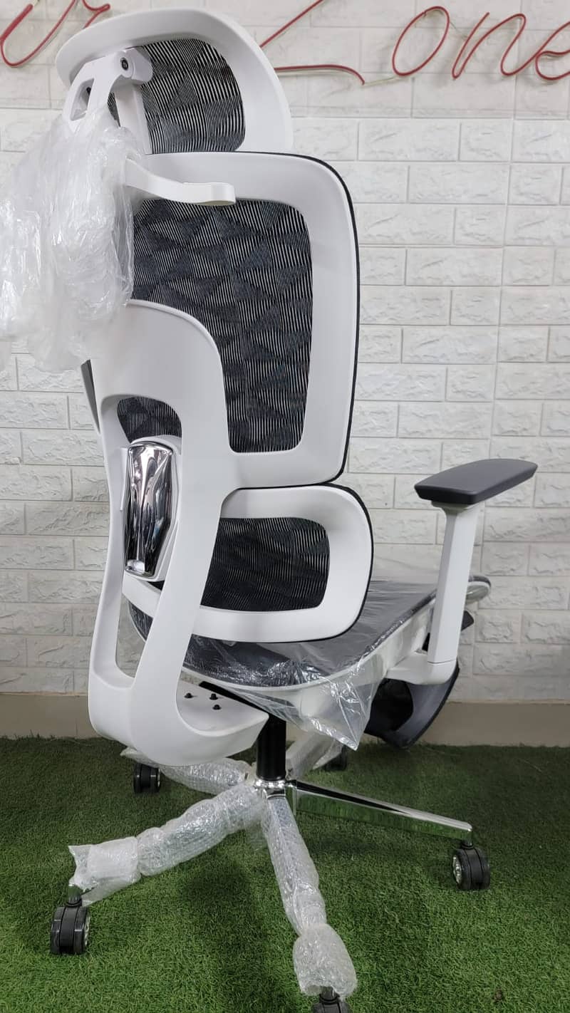 Chair / Executive chair / Office Chair / Chairs for sale in karachi 9