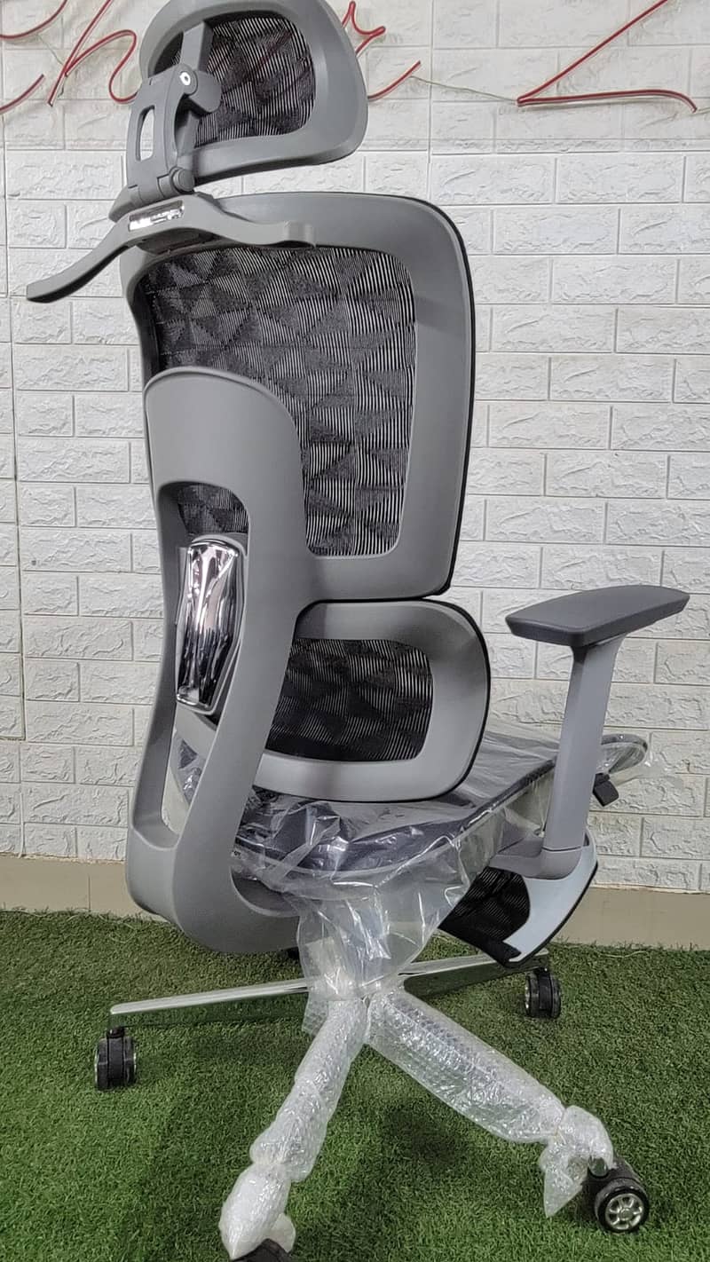 Chair / Executive chair / Office Chair / Chairs for sale in karachi 11