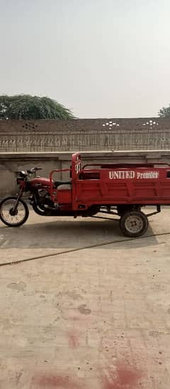 2021 model United loader rickshaw back gear (WhatsApp number on hai)