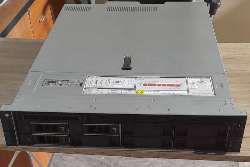 Dell poweredge R750xs 3.5" silver 4314 16core x2   Brand new open box 8