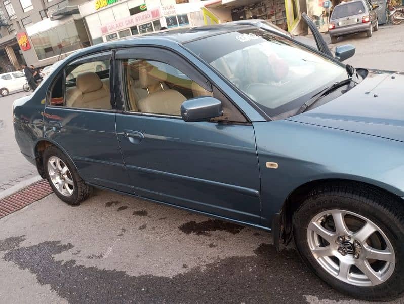 Honda Civic EXi 2005 9